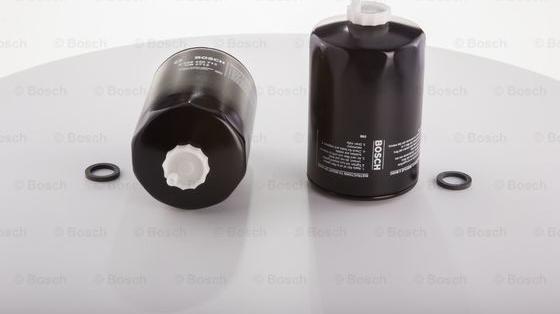 BOSCH 0 986 450 713 - Filter za gorivo www.molydon.hr