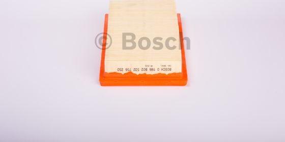 BOSCH 0 986 B02 532 - Filter za zrak www.molydon.hr