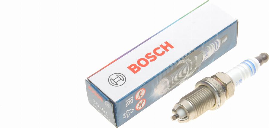 BOSCH 0 242 235 788 - svjećica za paljenje www.molydon.hr