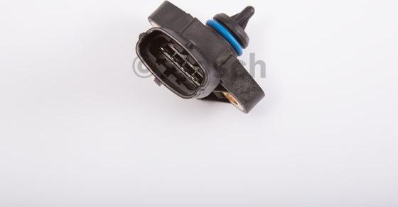 BOSCH 0 281 006 123 - Senzor, temperatura/pritisak ulja www.molydon.hr