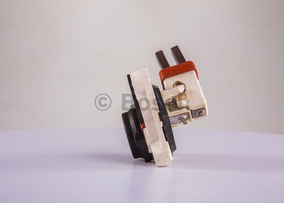 BOSCH 2 127 311 001 - Regulator napona generatora www.molydon.hr