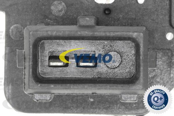 Vemo V20-77-0299 - Regulator napona generatora www.molydon.hr