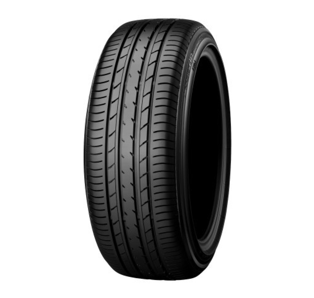 E70 98 H YOKOHAMA 225/55 R18 LJETO GUMA